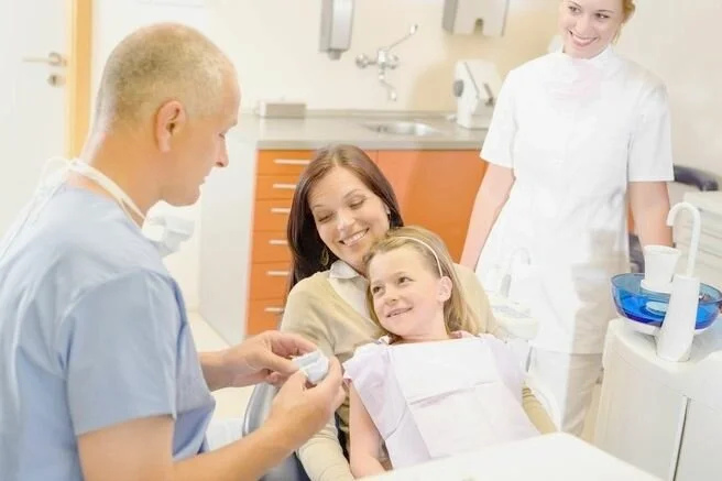 8 naive questions about children's teeth